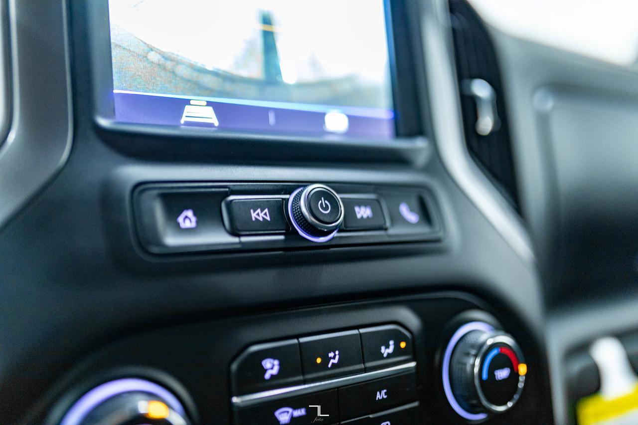 2019 Chevrolet Silverado 1500 4x4 Crew Cab Custom BCam Red Deer AB