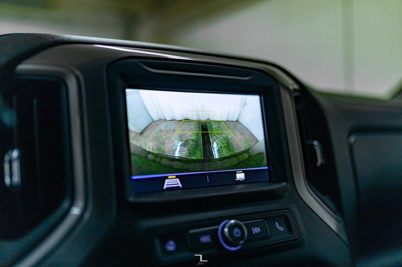 2019 Chevrolet Silverado 1500 4x4 Crew Cab Custom BCam Red Deer AB