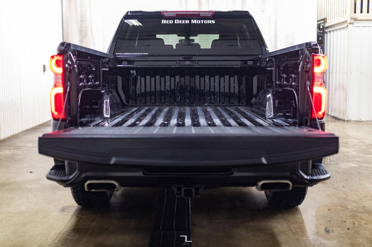 2019 Chevrolet Silverado 1500 4x4 Crew Cab Custom BCam Red Deer AB