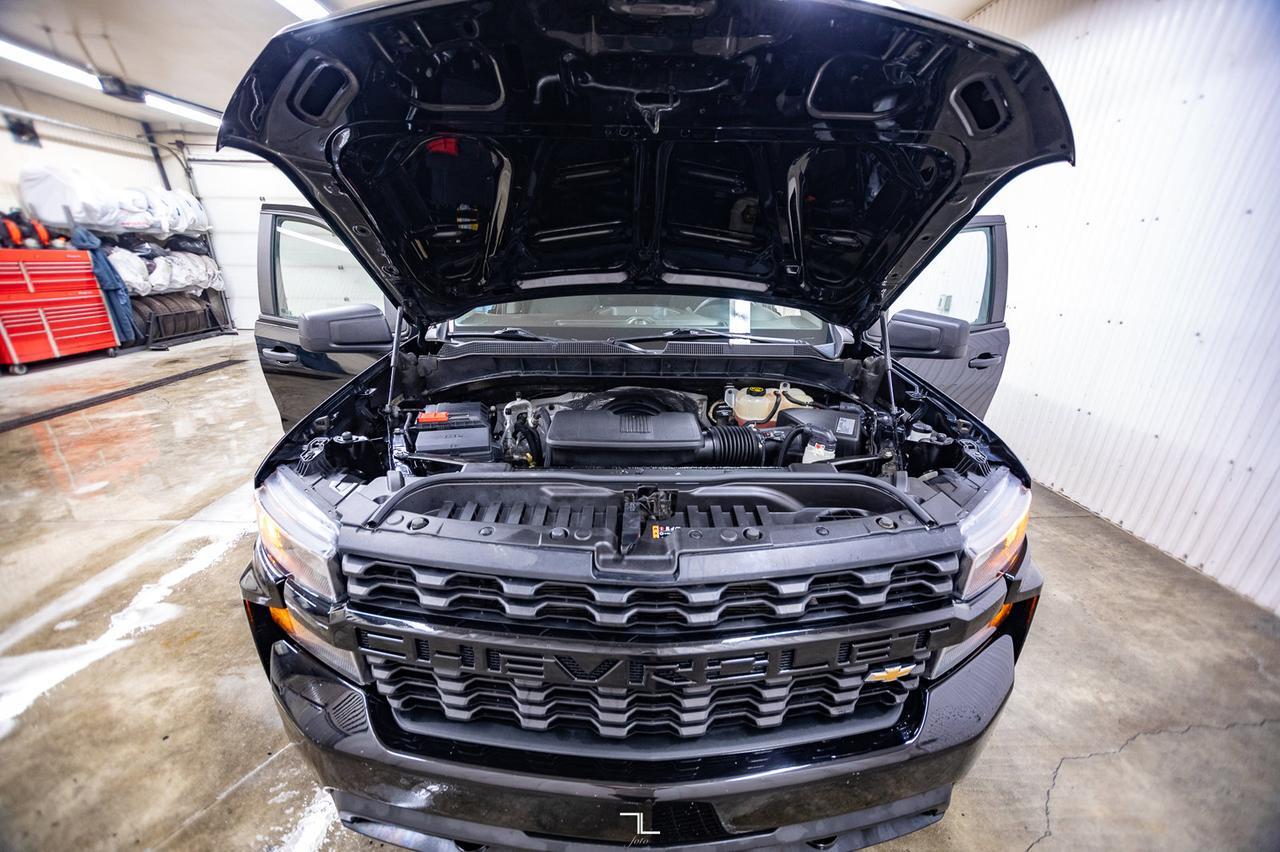 2019 Chevrolet Silverado 1500 4x4 Crew Cab Custom BCam Red Deer AB