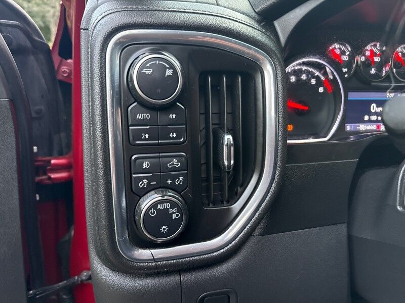 2019 Chevrolet Silverado 1500 4x4 Crew Cab LT Trail Boss w/ Z71 and Convenience Package Arlington VA