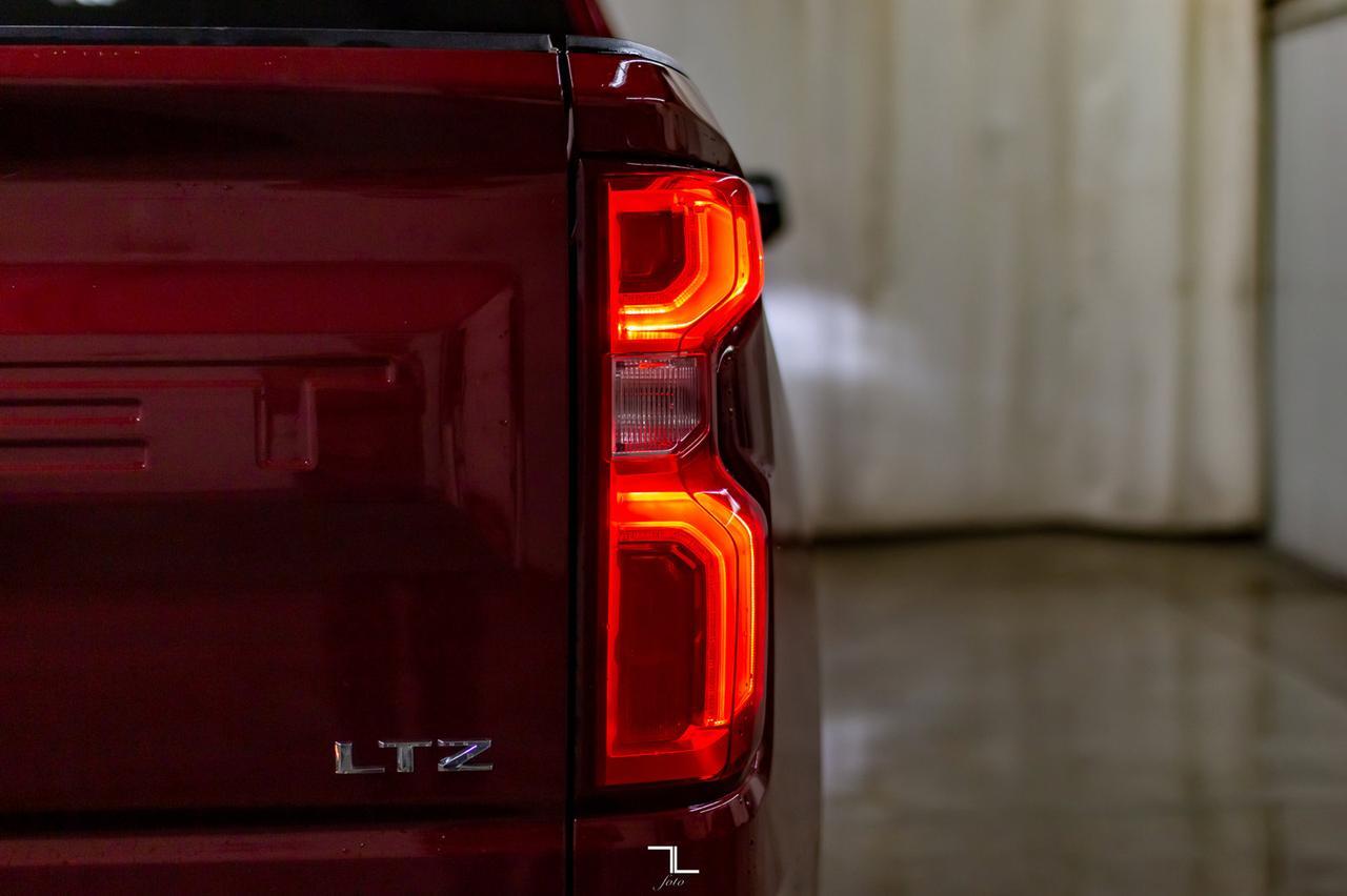 2019 Chevrolet Silverado 1500 4x4 Crew Cab LTZ Leather Roof Nav BCam Red Deer AB