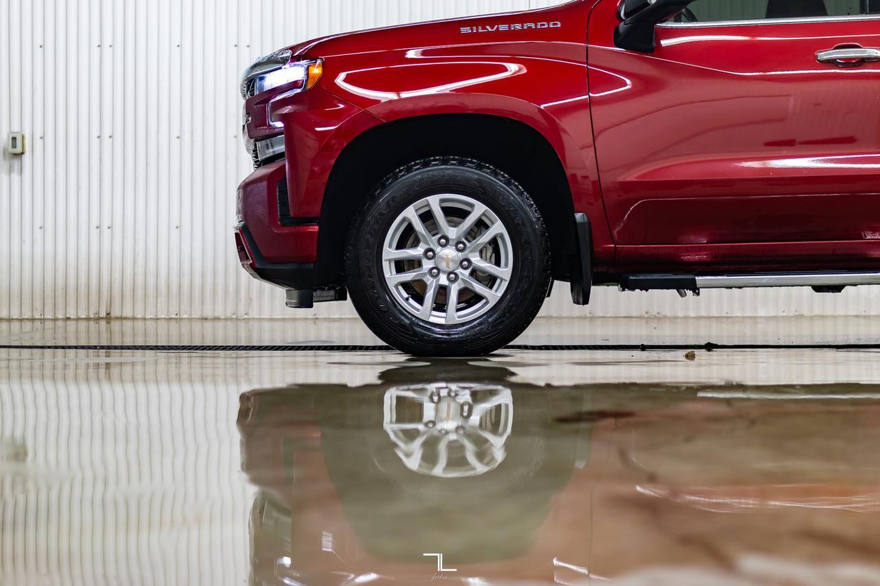 2019 Chevrolet Silverado 1500 4x4 Crew Cab LTZ Leather Roof Nav BCam Red Deer AB