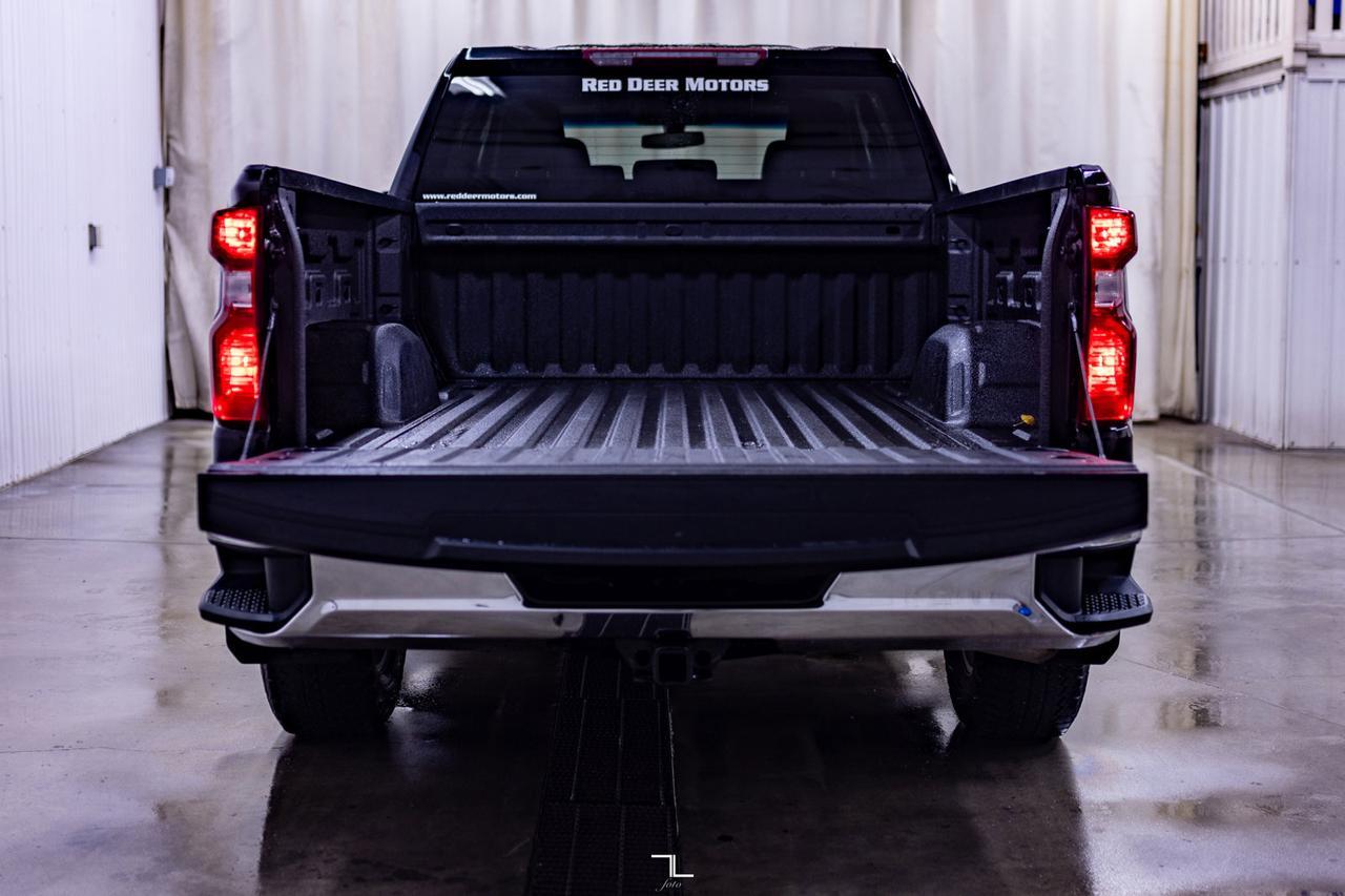 2019 Chevrolet Silverado 1500 4x4 Double Cab LT Pseat BCam Red Deer AB