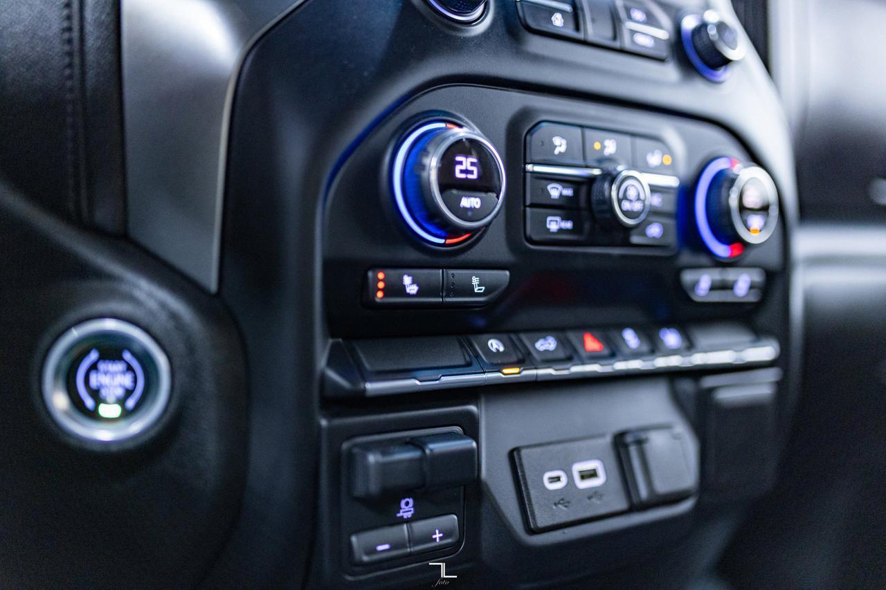 2019 Chevrolet Silverado 1500 4x4 Double Cab LT Pseat BCam Red Deer AB