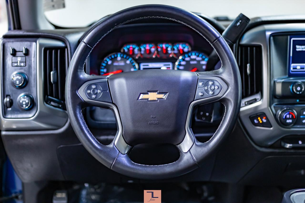 2019 Chevrolet Silverado 1500 4x4 Double Cab LT Z71 BCam Red Deer AB