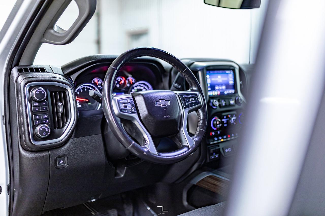 2019 Chevrolet Silverado 1500 4x4 Double Cab RST Z71 BCam Red Deer AB