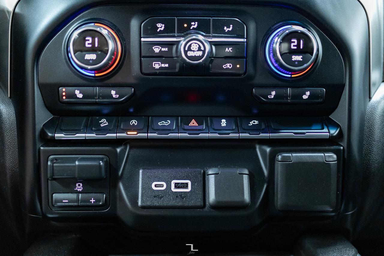 2019 Chevrolet Silverado 1500 4x4 Double Cab RST Z71 BCam Red Deer AB