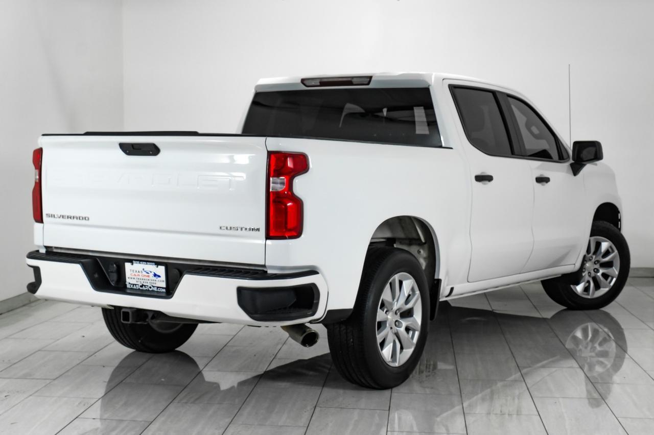 2019 Chevrolet Silverado 1500 Custom photo 2