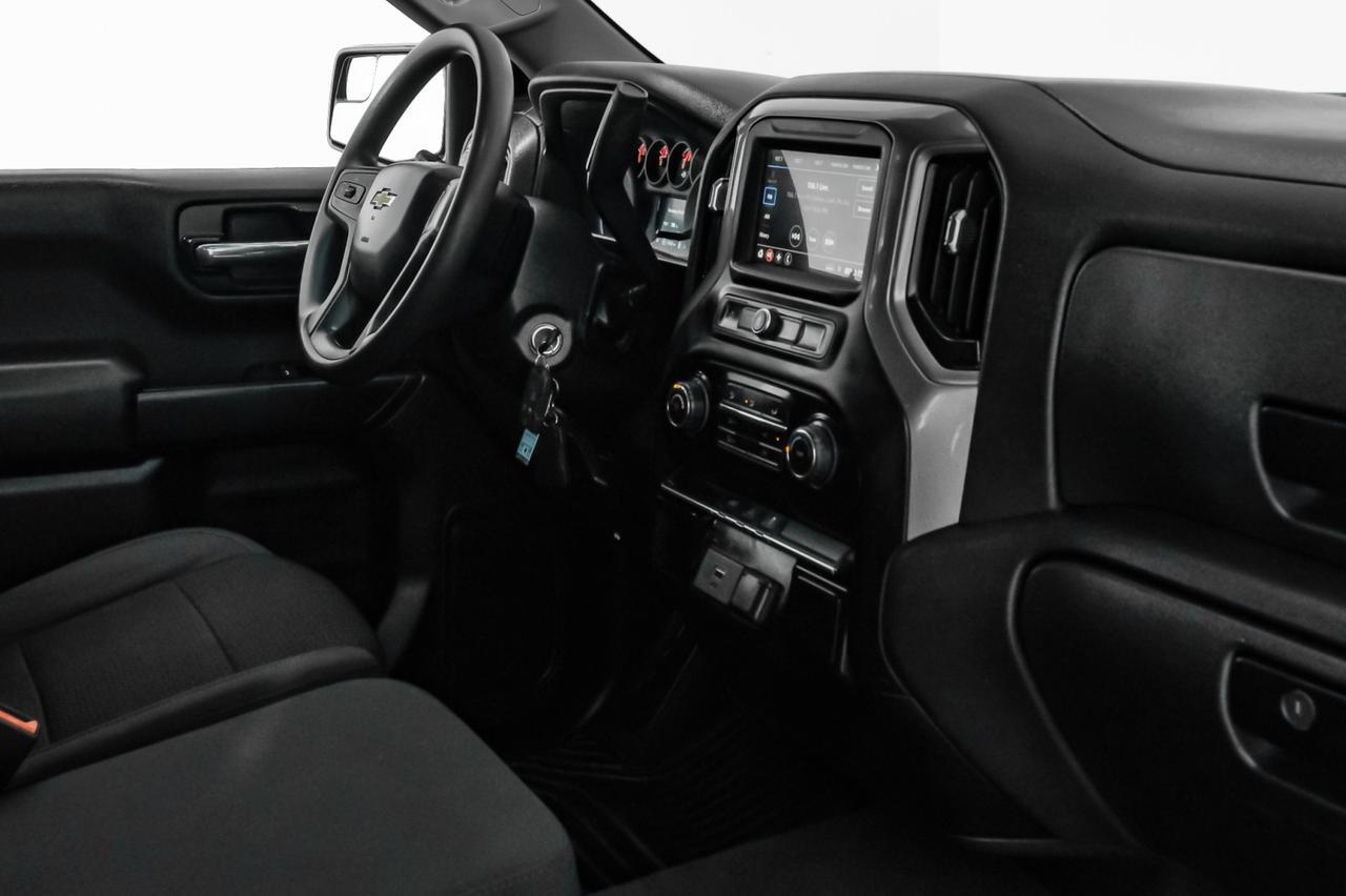 2019 Chevrolet Silverado 1500 CUSTOM CREW CAB AUTOMATIC REAR CAMERA BLUETOOTH CRUISE CONTROL ALLOY WHEELS Carrollton TX