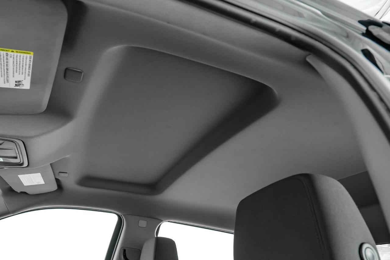 2019 Chevrolet Silverado 1500 CUSTOM CREW CAB AUTOMATIC REAR CAMERA BLUETOOTH CRUISE CONTROL ALLOY WHEELS Carrollton TX