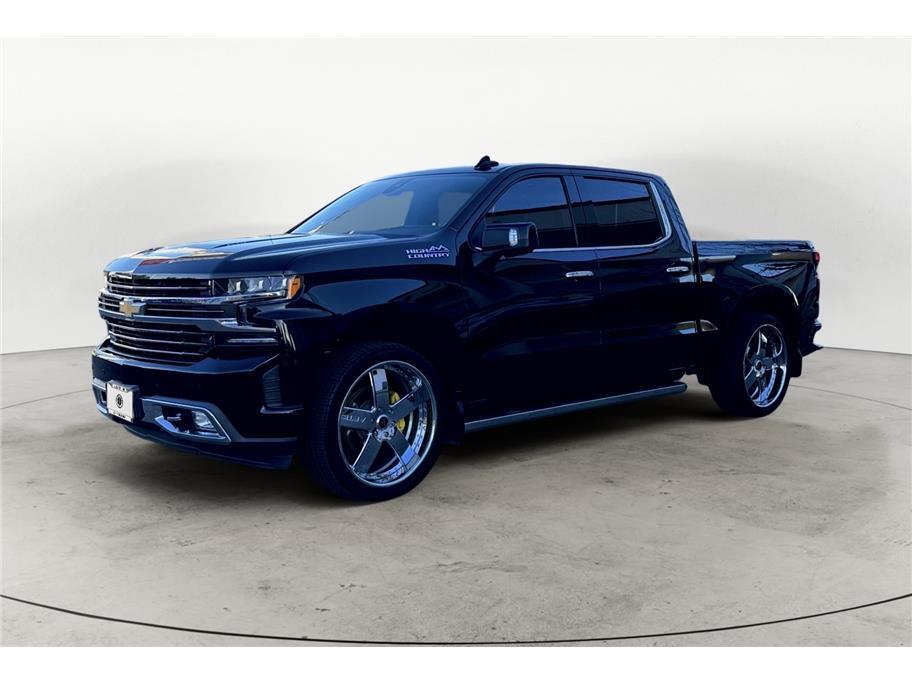 2019 Chevrolet Silverado 1500 Crew Cab High Country Pickup 4D 5 3/4 ft