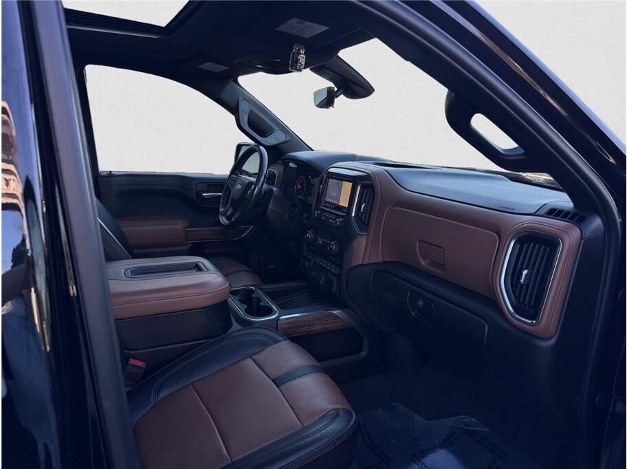 2019 Chevrolet Silverado 1500 Crew Cab High Country Pickup 4D 5 3/4 ft Folsom CA