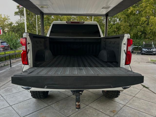 2019 Chevrolet Silverado 1500 Custom photo 4