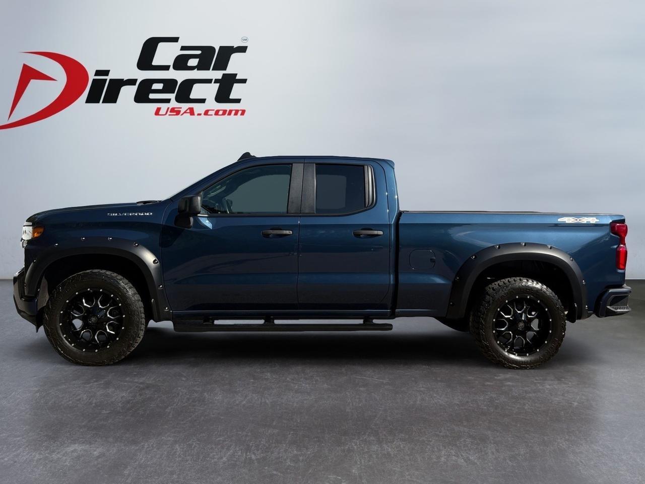 2019 Chevrolet Silverado 1500 Custom, RUNNING BOARDS, FENDER FLARES, TOW PACKAGE, BACKUP CAMERA, REMOTE START, APPLE CARPLAY/ANDROID AUTO, NAVGATION, LOW MILES, CLEAN CARFAX, THIS TRUCK IS LIKE BRAND NEW! Virginia Beach VA