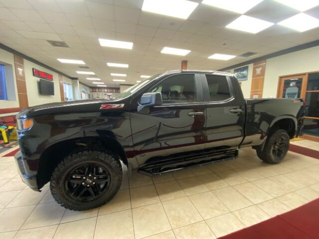 2019 Chevrolet Silverado 1500 Custom Trail Boss Extended Cab Medium Bed 2CX