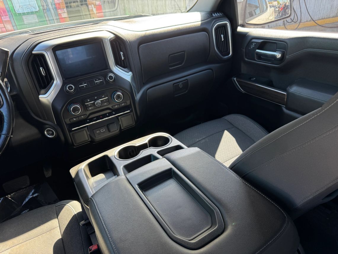 2019 Chevrolet Silverado 1500 Double Cab LT Pickup 4D 6 1/2 ft