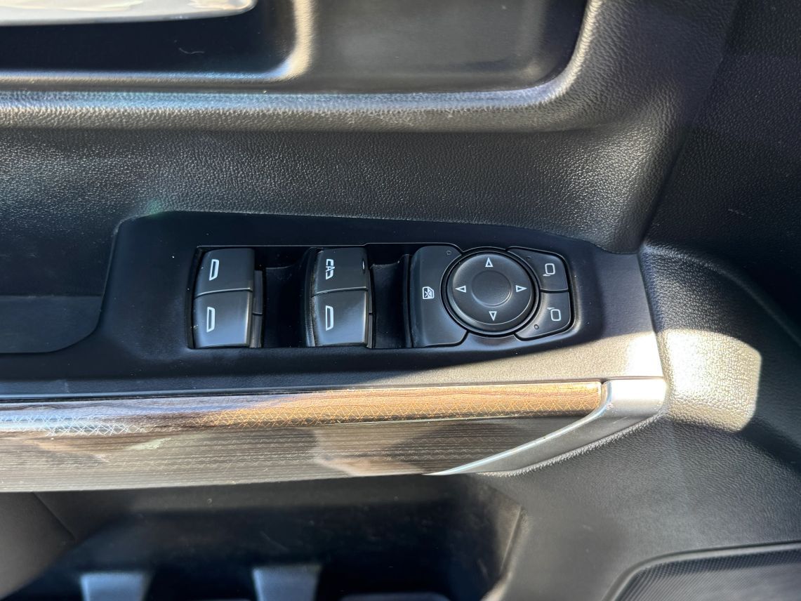 2019 Chevrolet Silverado 1500 Double Cab LT Pickup 4D 6 1/2 ft