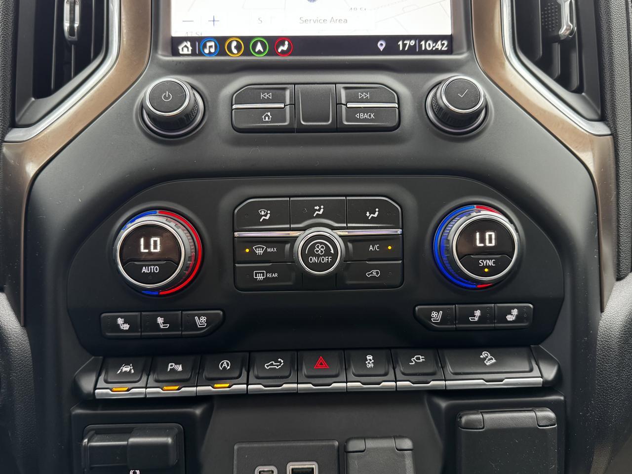 2019 Chevrolet Silverado 1500 High Country Crew Cab 4WD | Bose | V8 EcoTec3 | Backup Camera | OnStar Redwater AB