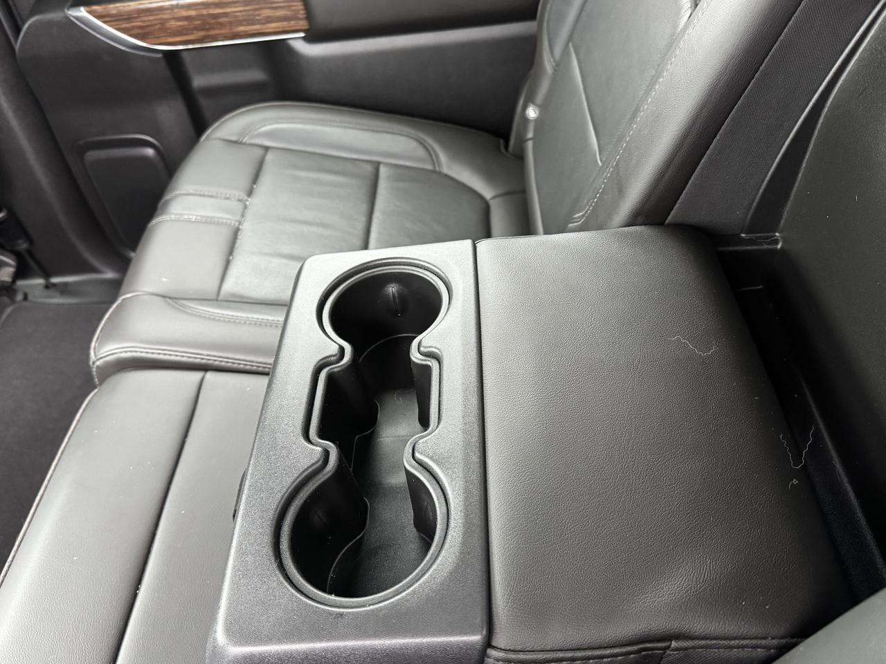 2019 Chevrolet Silverado 1500 High Country Crew Cab 4WD | Bose | V8 EcoTec3 | Backup Camera | OnStar Redwater AB