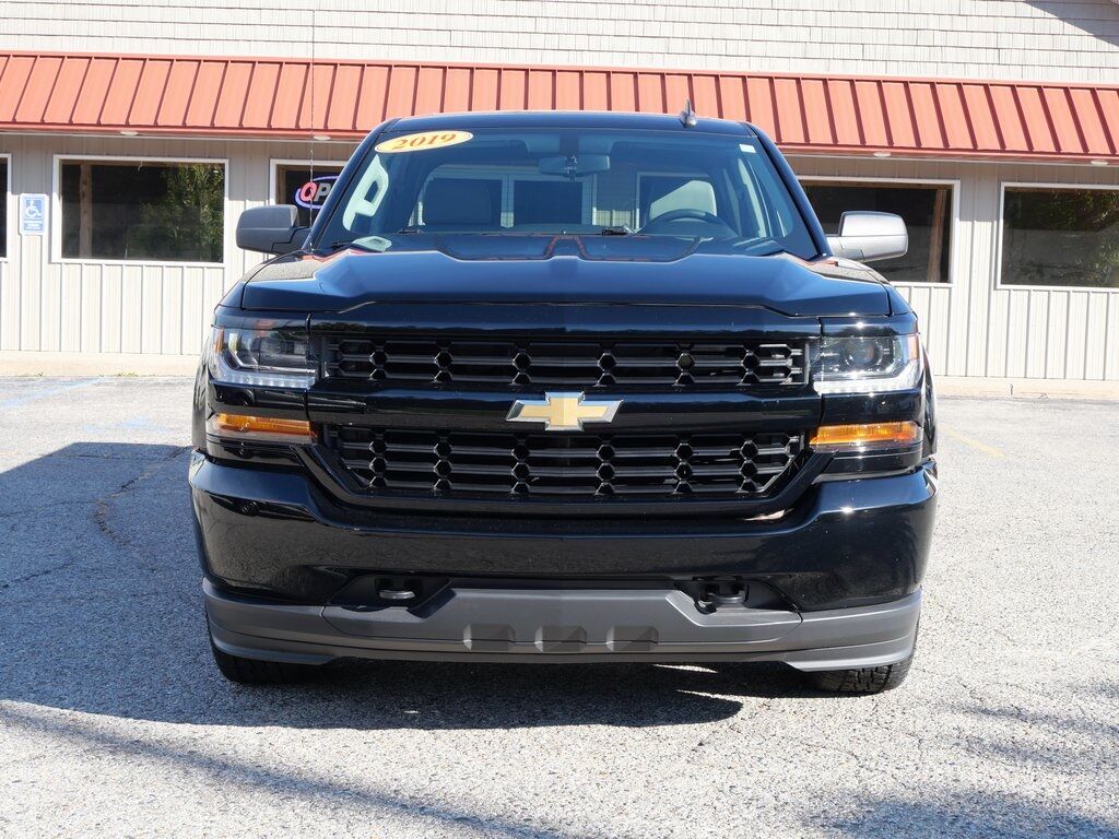 2019 Chevrolet Silverado 1500 LD Silverado Custom