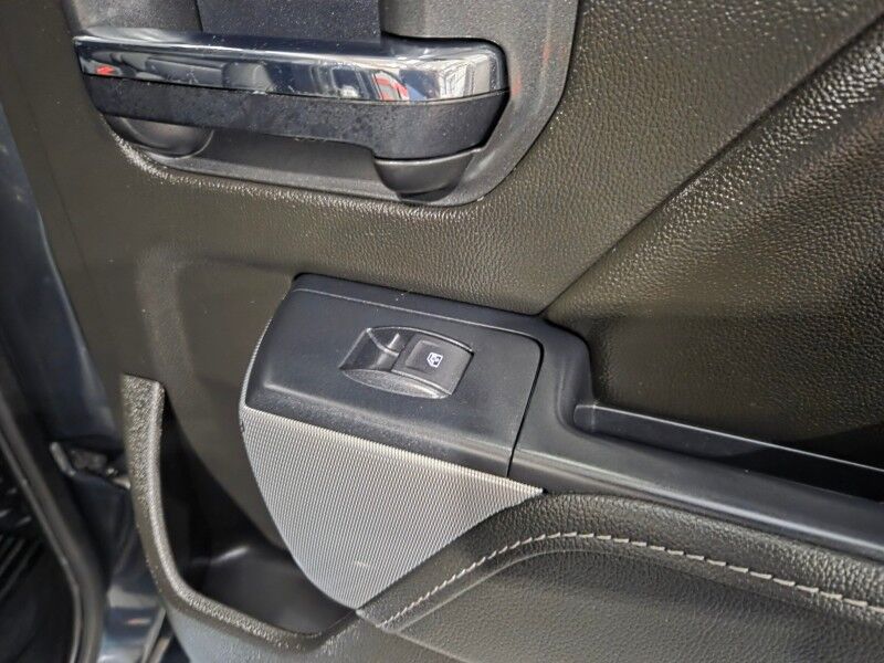 2019 Chevrolet Silverado 1500 LT 4WD 5.3L V8 Touch Screen Backup Camera Nitto Tires FREE WARRANTY Arlington TX