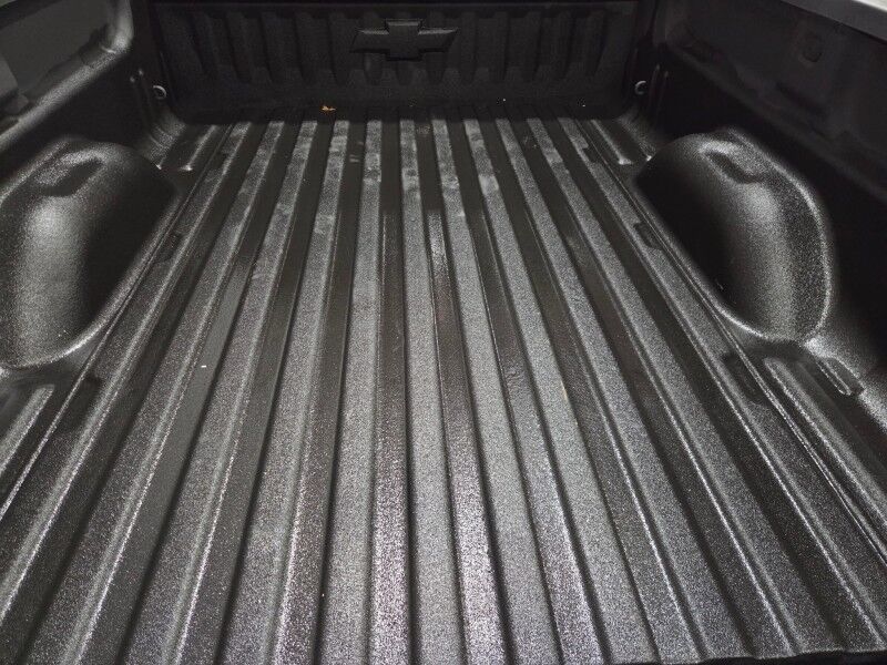 2019 Chevrolet Silverado 1500 LT 4WD 5.3L V8 Touch Screen Backup Camera Nitto Tires FREE WARRANTY Arlington TX