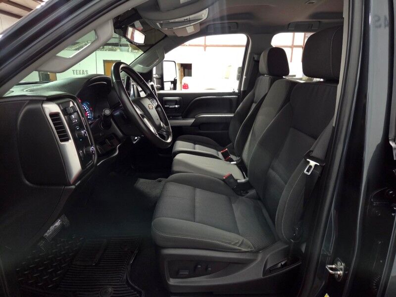 2019 Chevrolet Silverado 1500 LT 4WD 5.3L V8 Touch Screen Backup Camera Nitto Tires FREE WARRANTY Arlington TX