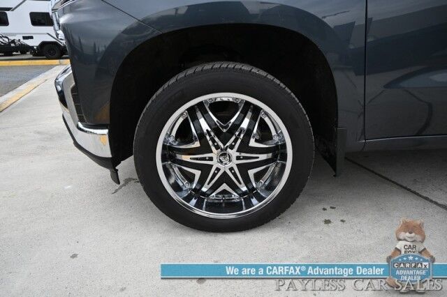2019 Chevrolet Silverado 1500 LT / 4X4 / Crew Cab / Auto Start / Premium Cloth Seats / Apple CarPlay & Android Auto / Back Up Camera / Cruise Control / Front Bench / Seats 6 / Tonneau Cover / Block Heater / Diablo Wheels / Tow Pkg / 22 MPG Anchorage AK