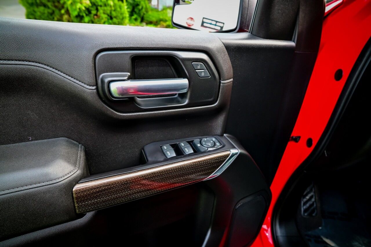 2019 Chevrolet Silverado 1500 LT Z71 photo 17
