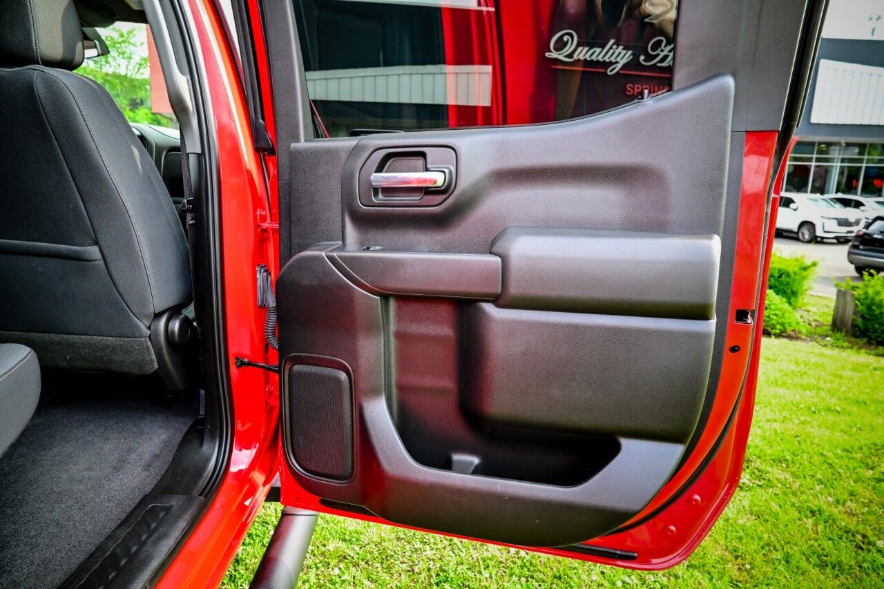 2019 Chevrolet Silverado 1500 LT Z71 photo 24