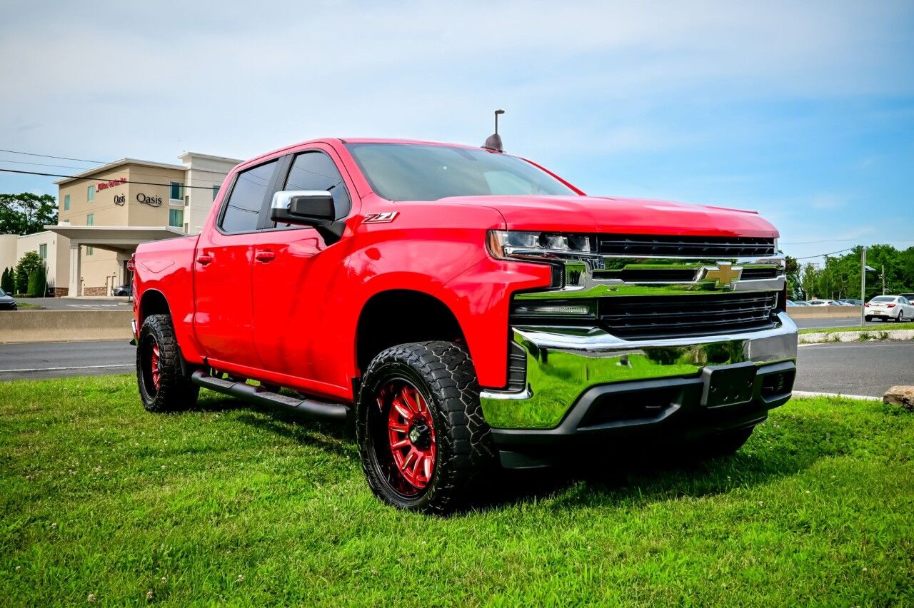 2019 Chevrolet Silverado 1500 LT Z71 photo 3