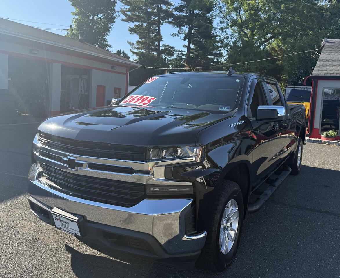2019 Chevrolet Silverado 1500 LT 4X4 Crew Cab Short Box's photo