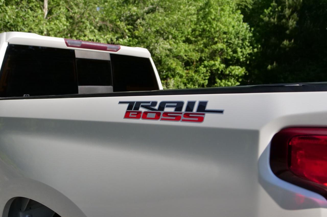 2019 Chevrolet Silverado 1500 LT Trail Boss 4X4 / Upgrades / 5.3L V8! Lincolnton NC