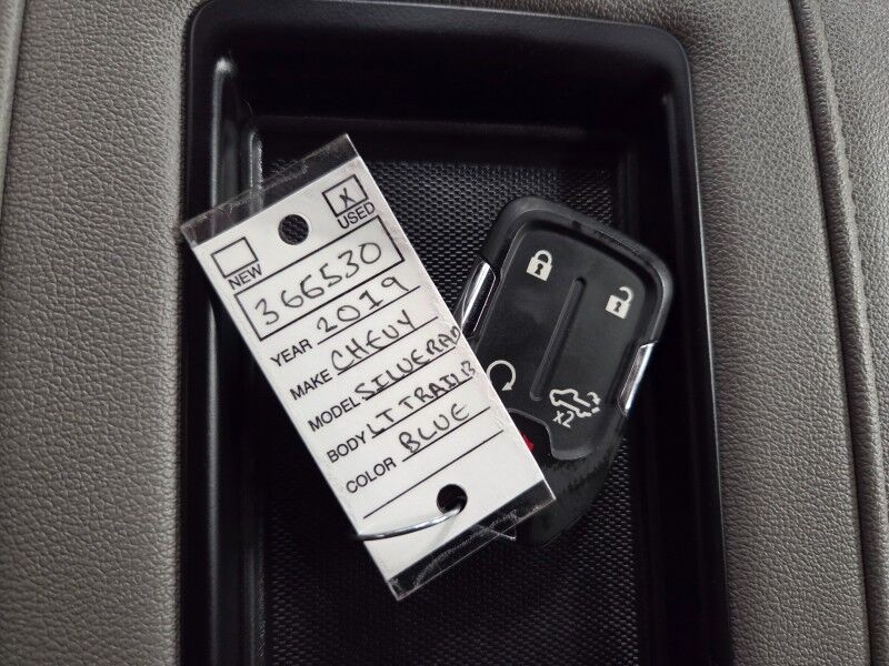 2019 Chevrolet Silverado 1500 LT Trail Boss 5.3L V8 Z71 4WD Heated Seats FREE WARRANTY Arlington TX