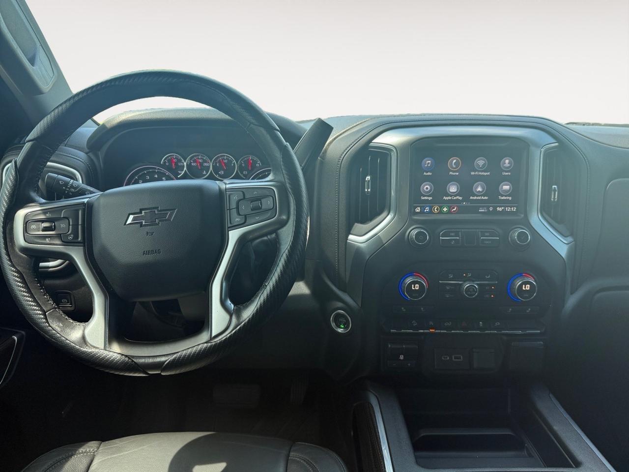 2019 Chevrolet Silverado 1500 LT Trail Boss, HEATED SEATS, APPLE CARPLAY/ANDROID AUTO, TOW PACKAGE, BED LINER, REAR BUMPER STEP, BACKUP CAMERA, BLUETOOTH, POWER MIRRORS, HEATED SEATS, RUNNING BOARDS, POWER SLIDING REAR WINDOW, CLEAN CARFAX, COME AND TEST DRIVE TODAY! Norfolk VA