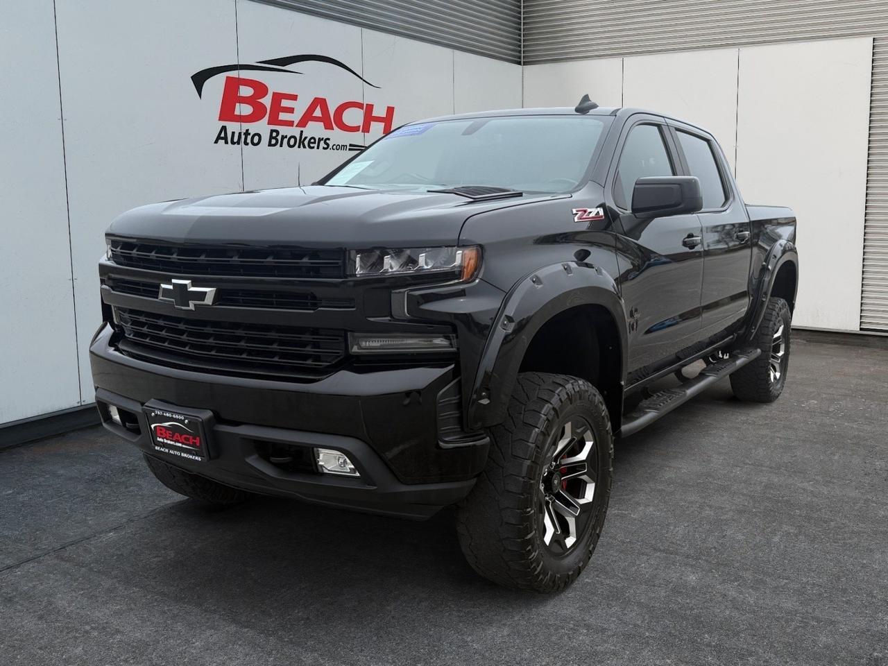 2019 Chevrolet Silverado 1500 RST BLACK WIDOW CREW CAB 4X4, HEATED SEATS, APPLE CARPLAY/ANDROID AUTO, POWER MIRRORS, BACKUP CAMERA, REAR BUMPER STEP, WIFI, KEYLESS START, TOW HOOKS, TOW PACKAGE, BED LINER, RUNNING BOARDS, THIS BLACK WIDOW TRUCK IS SOMETHING DIFFERENT!