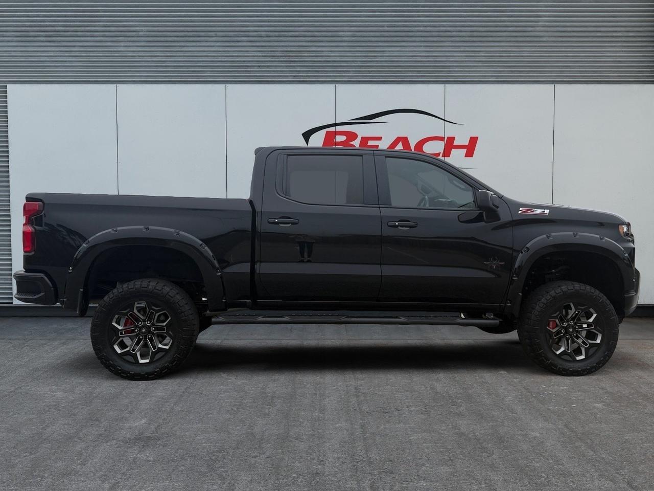 2019 Chevrolet Silverado 1500 RST BLACK WIDOW CREW CAB 4X4, HEATED SEATS, APPLE CARPLAY/ANDROID AUTO, POWER MIRRORS, BACKUP CAMERA, REAR BUMPER STEP, WIFI, KEYLESS START, TOW HOOKS, TOW PACKAGE, BED LINER, RUNNING BOARDS, THIS BLACK WIDOW TRUCK IS SOMETHING DIFFERENT! Norfolk VA