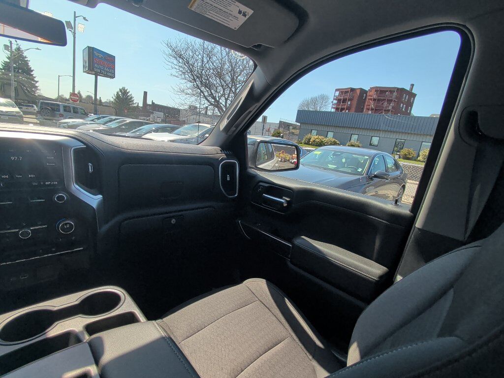 2019 Chevrolet Silverado 1500 RST Worcester MA