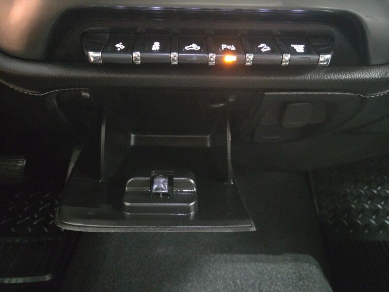 2019 Chevrolet Silverado 2500 LTZ 4WD 6.6L Diesel GPS Toyo Tires Gooseneck FREE WARRANTY Call (682)587-6288 Arlington TX