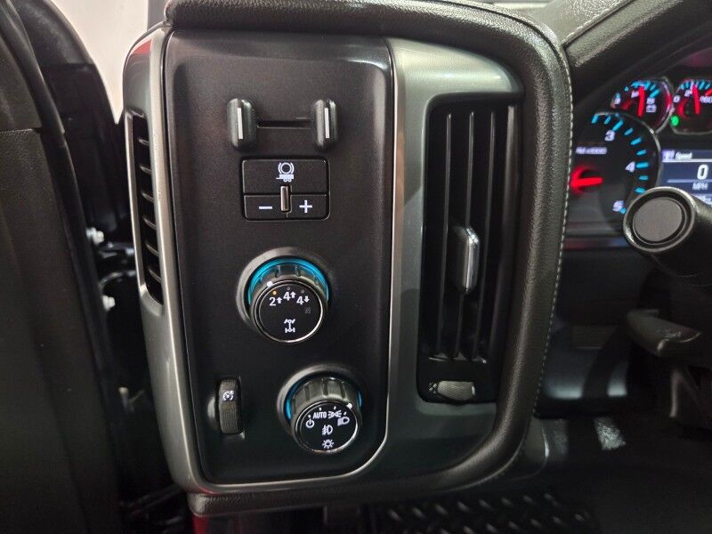 2019 Chevrolet Silverado 2500 LTZ 4WD 6.6L Diesel GPS Toyo Tires Gooseneck FREE WARRANTY Call (682)587-6288 Arlington TX
