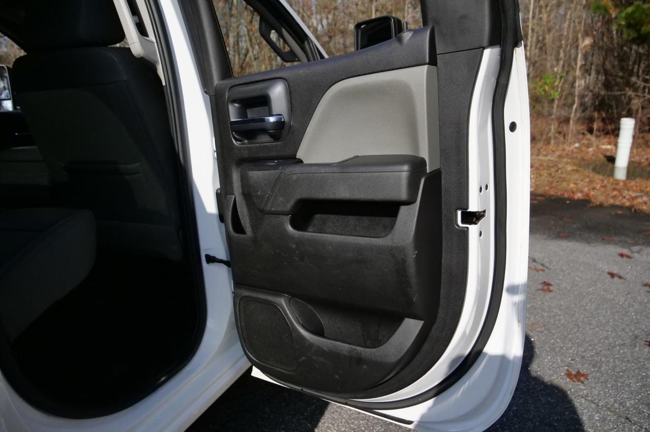 2019 Chevrolet Silverado 2500HD / Knapheide Service Body / Power Liftgate! Lincolnton NC