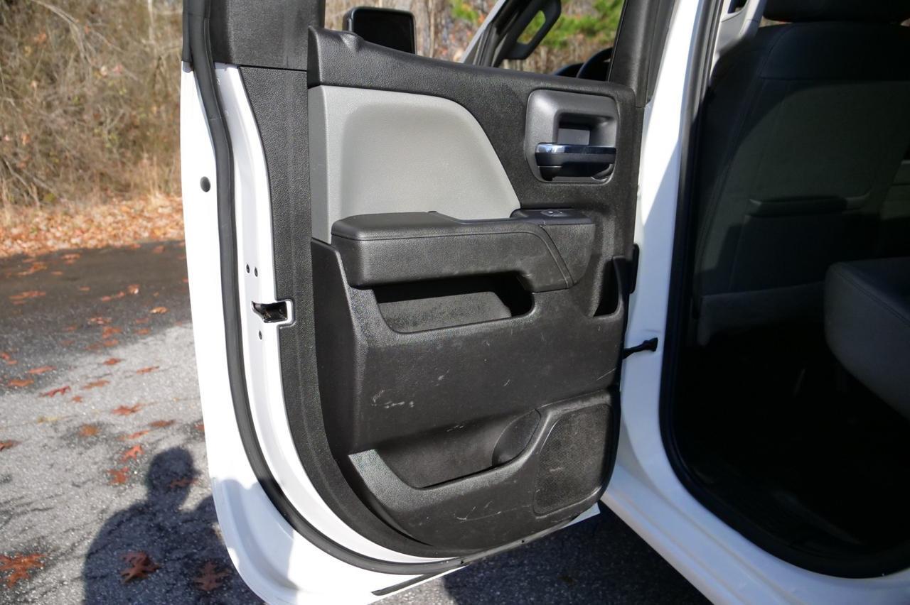 2019 Chevrolet Silverado 2500HD / Knapheide Service Body / Power Liftgate! Lincolnton NC