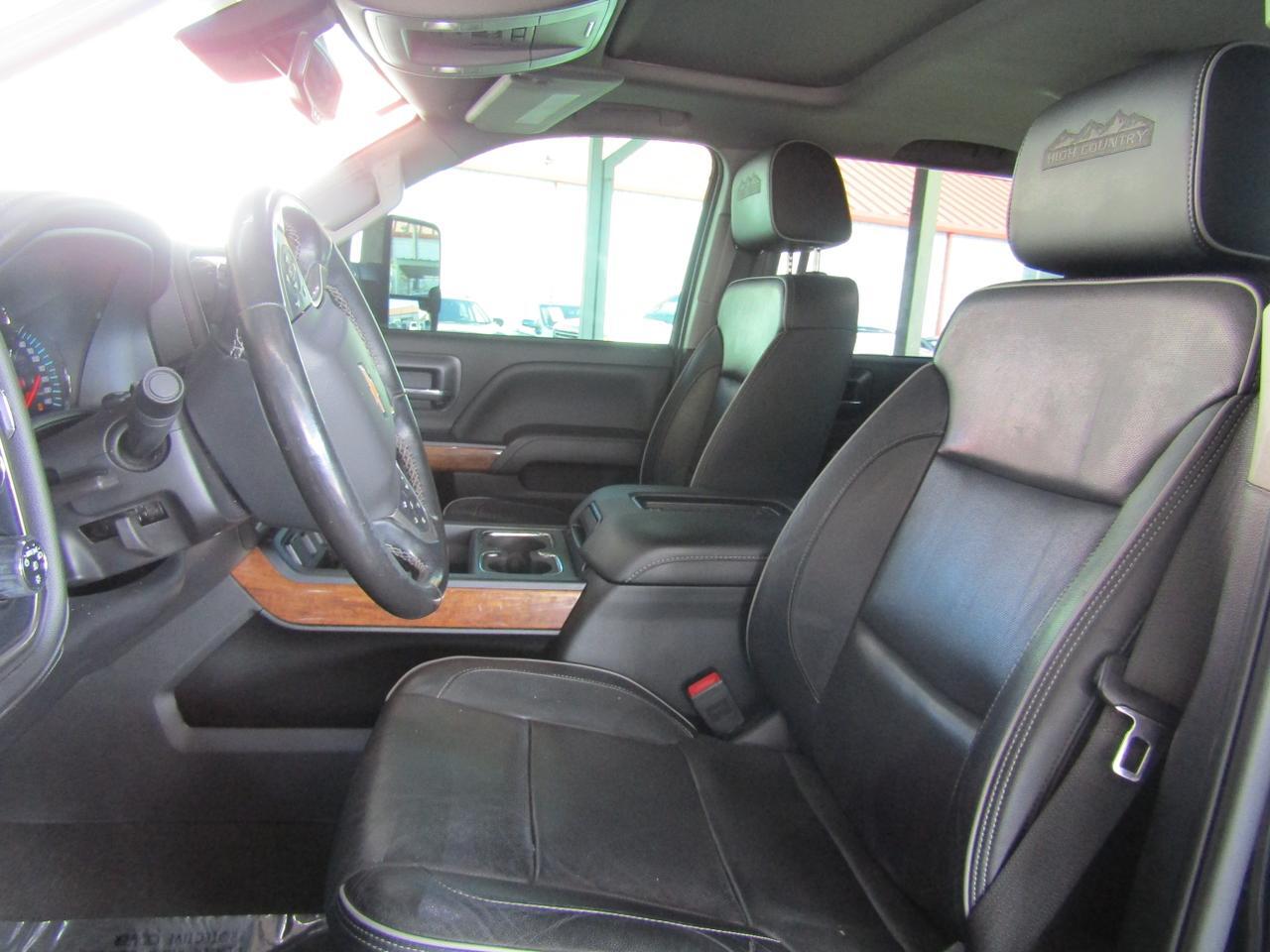 2019 Chevrolet Silverado 2500HD 4WD Crew Cab 153.7 High Country Grand Prairie TX
