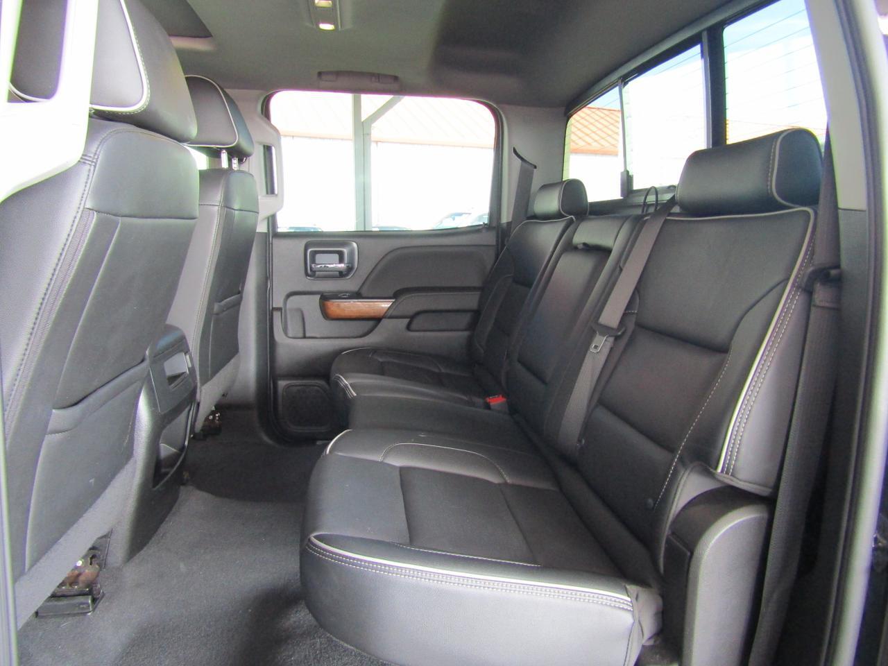 2019 Chevrolet Silverado 2500HD 4WD Crew Cab 153.7 High Country Grand Prairie TX
