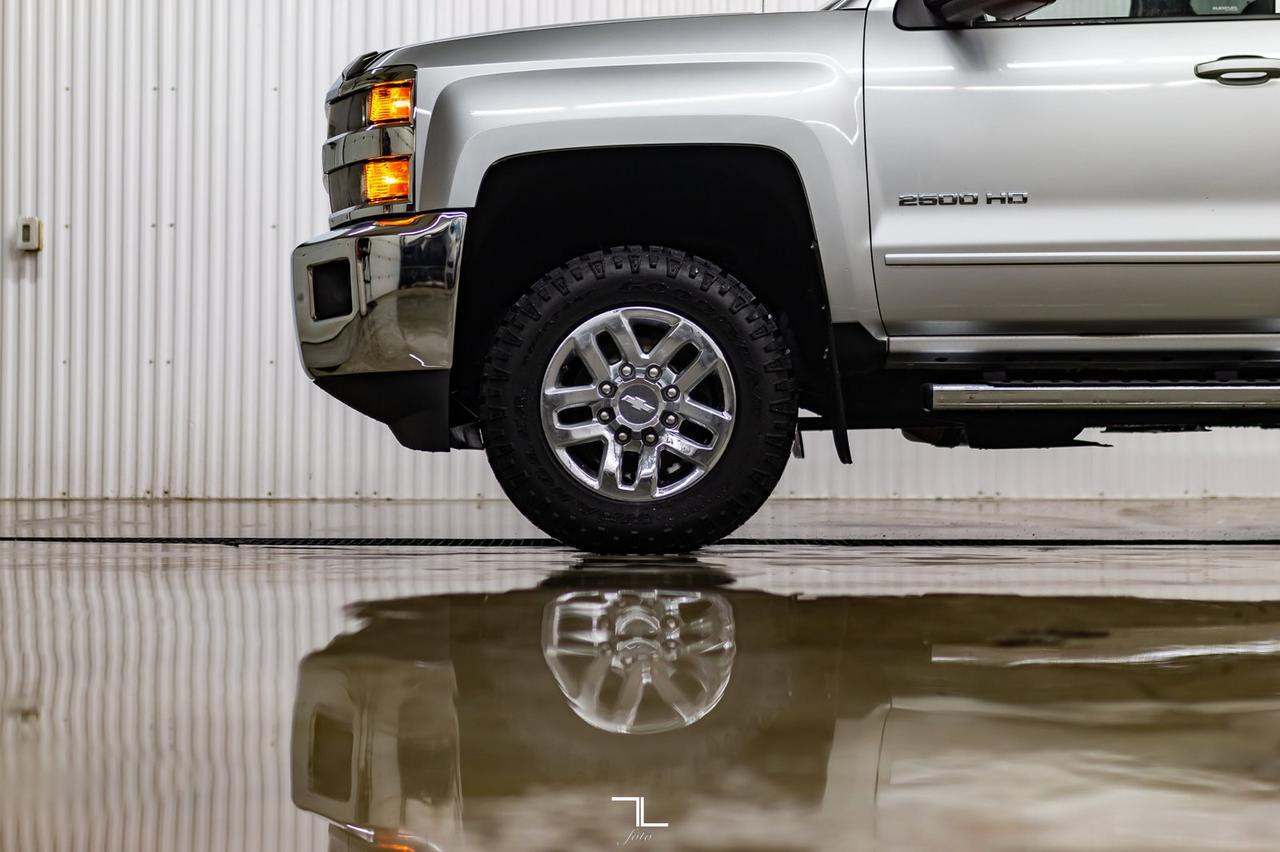 2019 Chevrolet Silverado 2500HD 4x4 Crew Cab LT BCam HSeat Red Deer AB