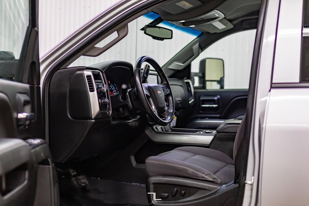 2019 Chevrolet Silverado 2500HD 4x4 Crew Cab LT BCam HSeat Red Deer AB