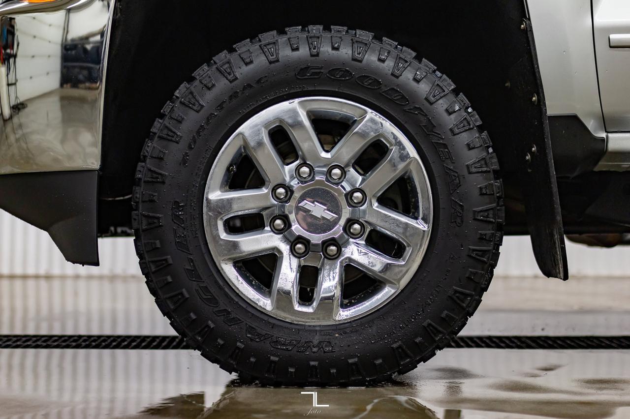 2019 Chevrolet Silverado 2500HD 4x4 Crew Cab LT BCam HSeat Red Deer AB