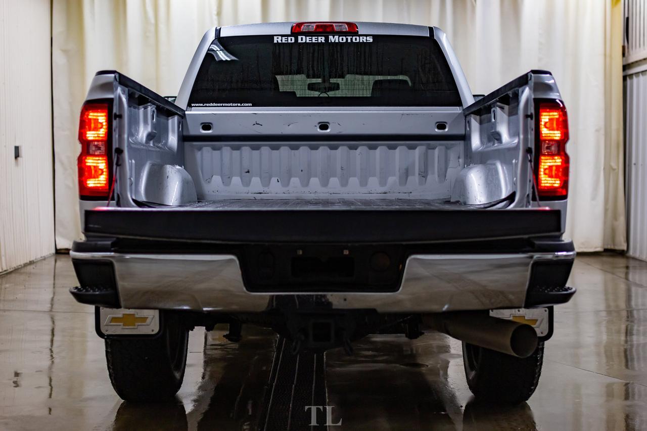 2019 Chevrolet Silverado 2500HD 4x4 Crew Cab LT Diesel Leather BCam Red Deer AB
