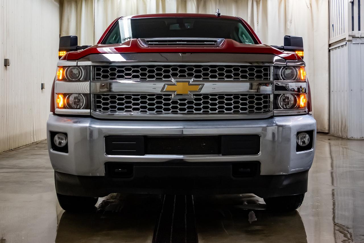 2019 Chevrolet Silverado 2500HD 4x4 Crew Cab LT Diesel Leather BCam Red Deer AB